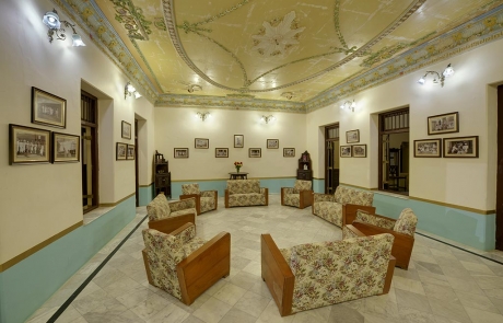 Ambika Niwas Palace-Drawing Room Gujarat